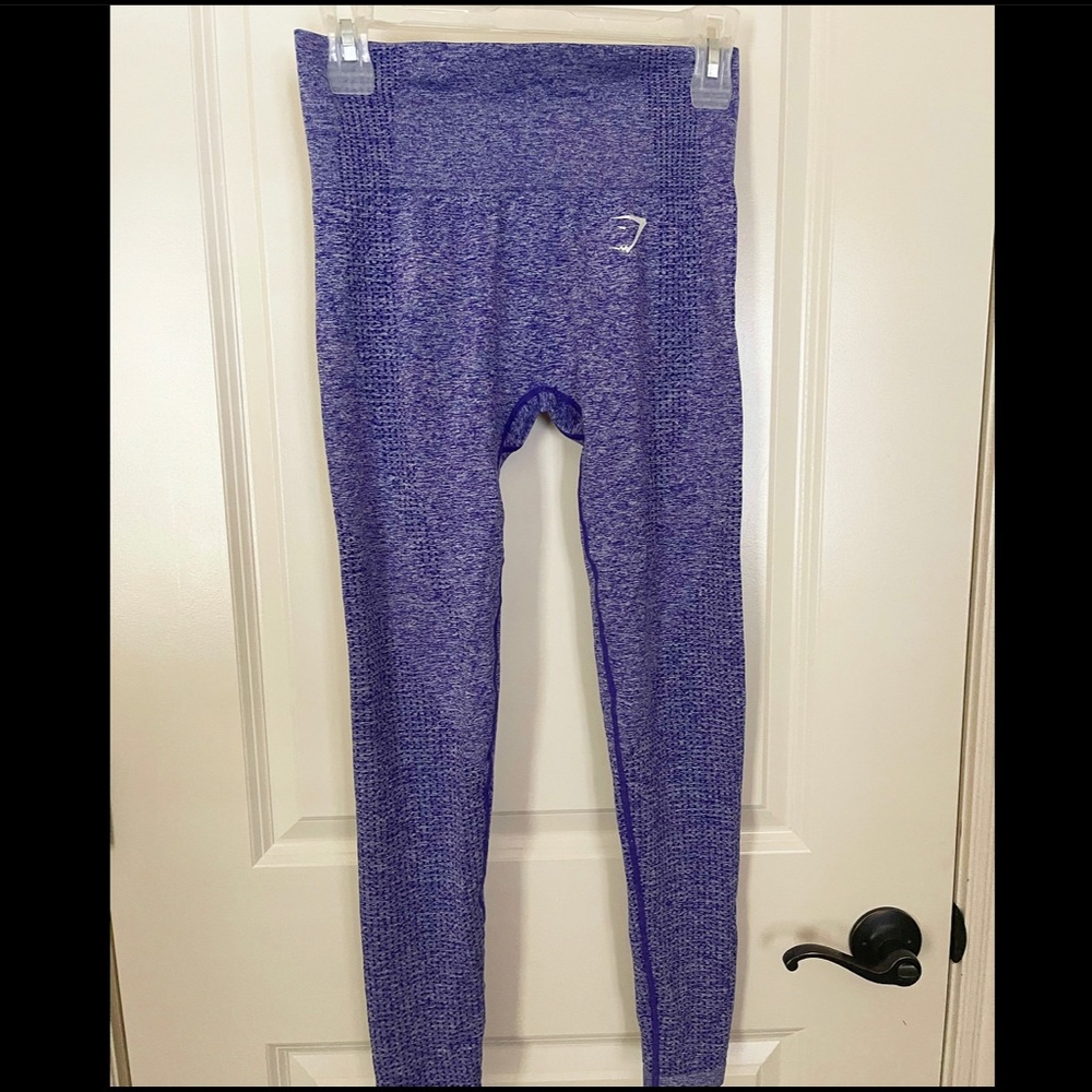 GYMSHARK VITAL SEAMLESS LEGGINGS- Small

Gymshark Womens